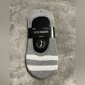 BRAND NEW - Steve Madden Footies. 2 pair!